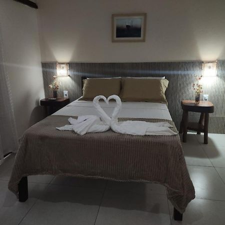 Pousada E Restaurante O Portuga São Miguel dos Milagres 外观 照片